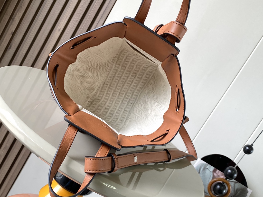 Loewe Hammock Bags